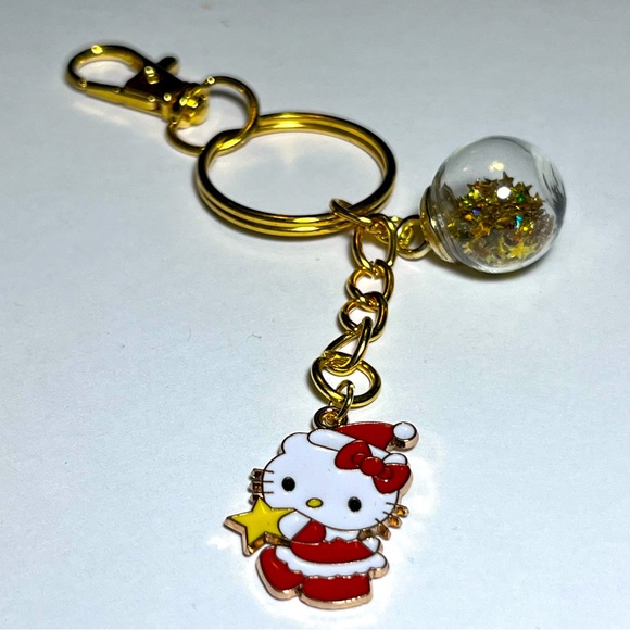 Hello Kitty Christmas Keychain Bag Charm - Picture 1 of 5
